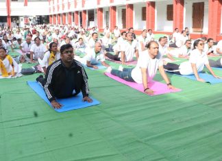 निरोगी आरोग्यासाठी नियमित योगा आवश्यक – पालकमंत्री डॉ. पंकज भोयर