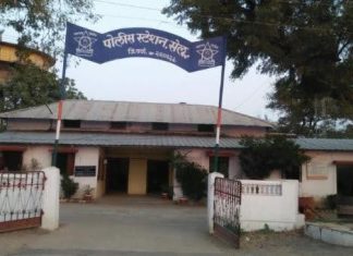 पत्नीला मुलासह गावाकडे घेऊन जात असताना रस्त्यातच गळा दाबून खून; आरोपी अटकेत